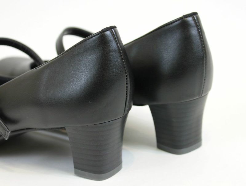 アーチクッションベルトパンプスSW81550 | パンプスの通販｜マーレ