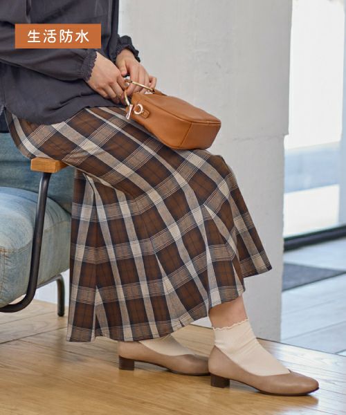 防水VカットパンプスMD222505