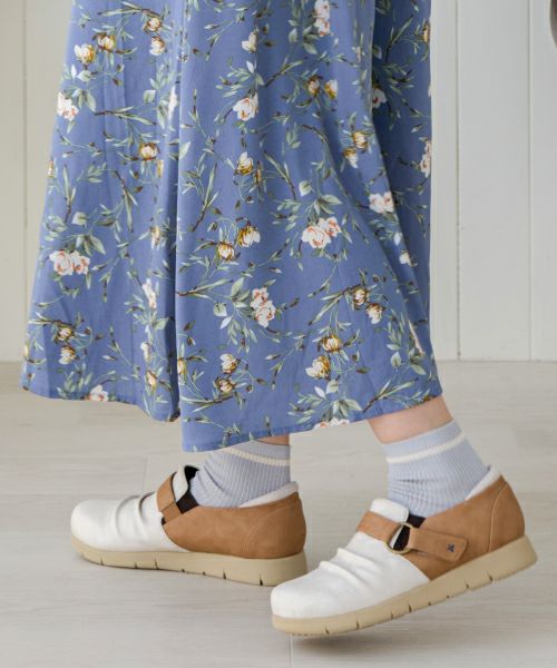 防水防滑ベルトコンフォートシューズ　XJ252307