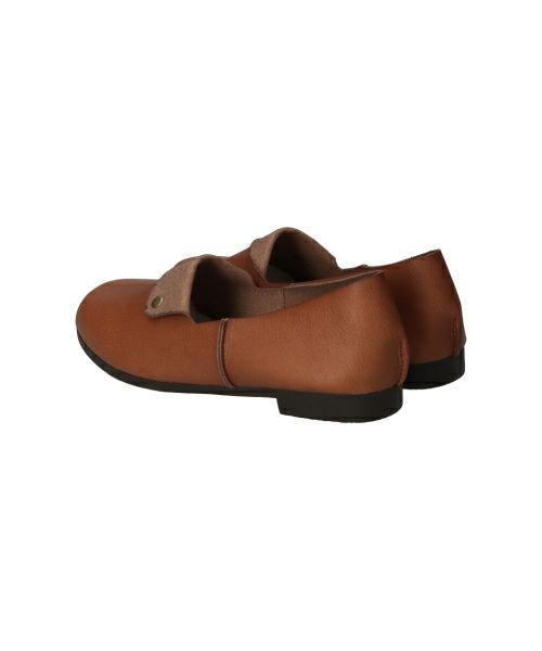 手染めボタンコンフォートシューズ MD252315