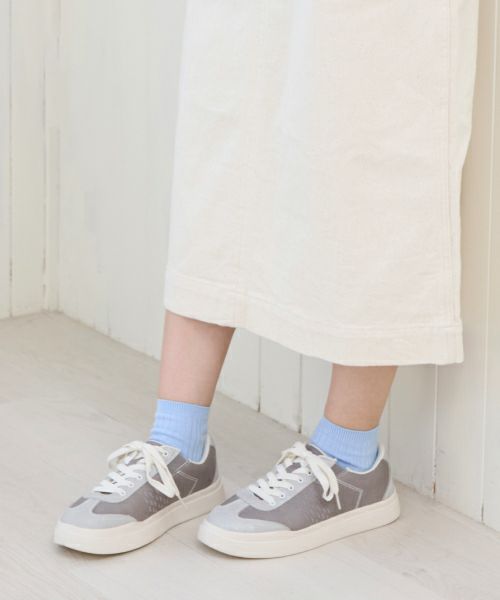 エアロサイドゴアスニーカー IC252104