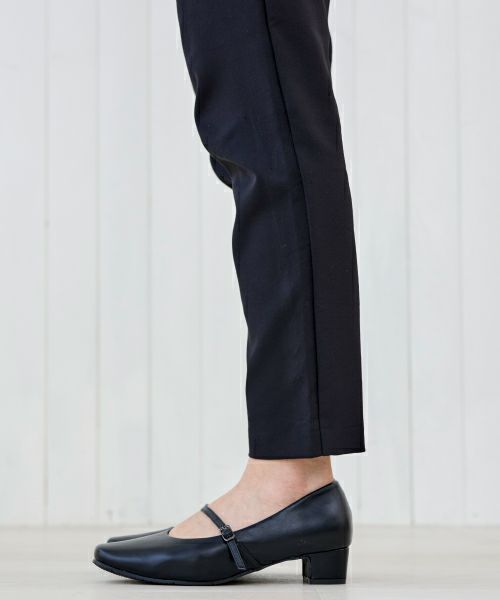 スクエア ストラップパンプスTW252531