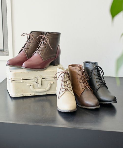 レースアップブーツMO252704